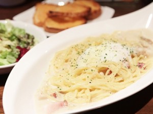 錦糸町カフェ＆バー「リストランテ・アブセント」料理・ランチ